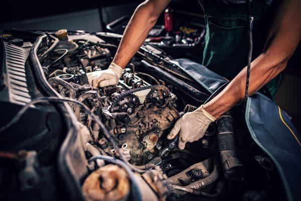 Rojas Auto Repair shop interior